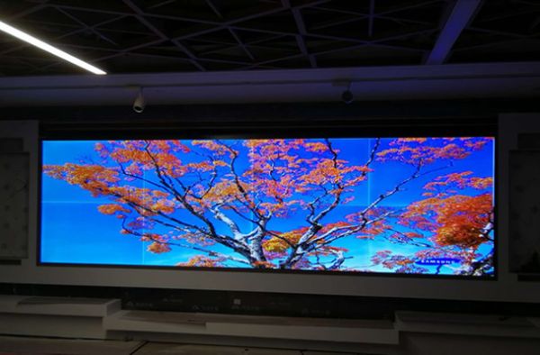 云南文化傳媒-電子無縫拼接技術