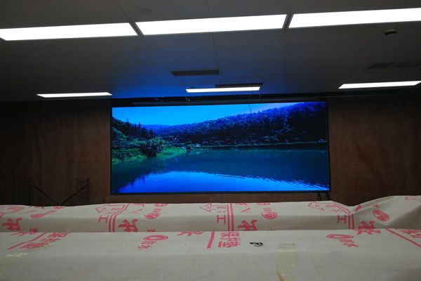 深圳福田某企業-小間距LED屏