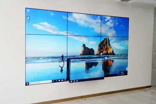 拼接屏的高性價比主要體現在哪些方面？