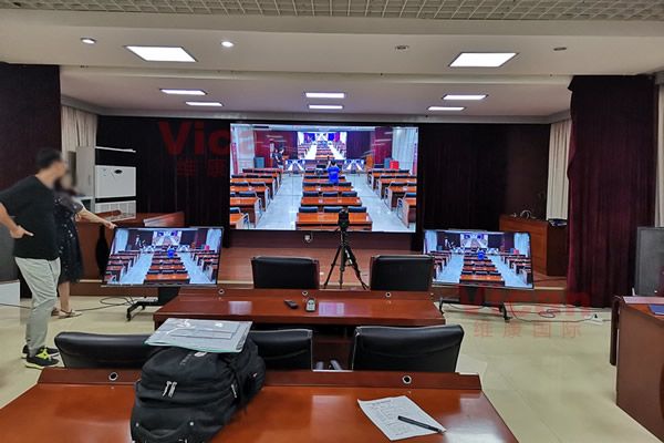 惠州某企業-視頻會議拼接屏