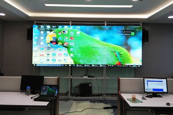 智能化時代推進無縫拼接屏行業發展