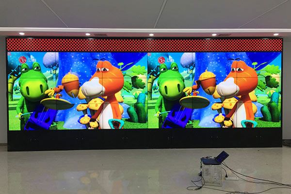 液晶拼接屏技術與未來發展