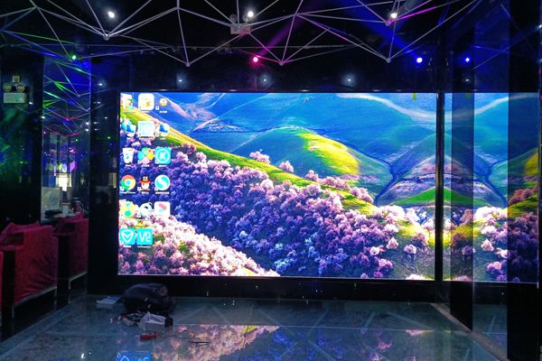 室內(nèi)LED顯示屏一般應用在什么行業(yè)？