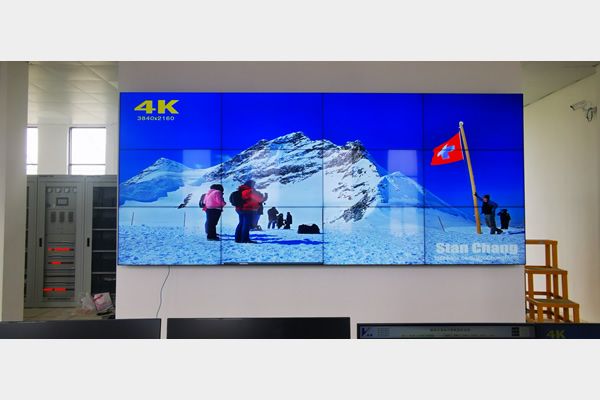 弧形拼接屏推進行業多元化發展