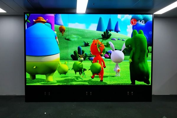 拼接屏在商顯領域的應用優勢