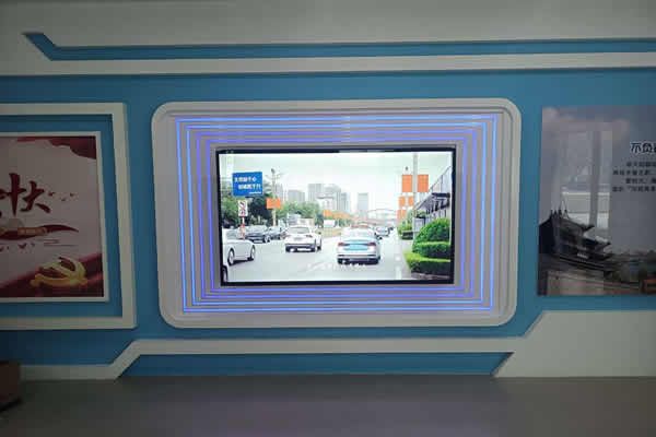 液晶電視可以當拼接屏使用嗎？