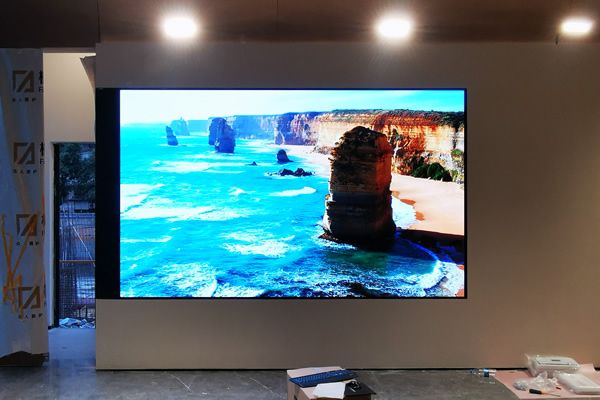 直播間背景墻用LED顯示屏好嗎，有什么型號要求，規(guī)格要怎么選擇？