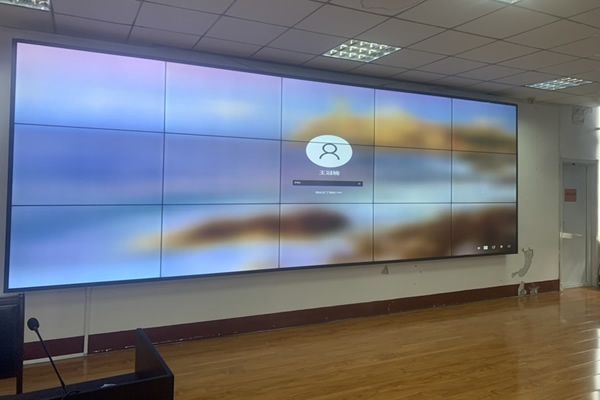 拼接屏和LED屏顯示的區別，哪種觀看體驗效果好？