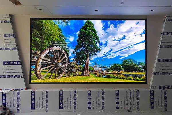 LED顯示屏可以當(dāng)電視機使用嗎？