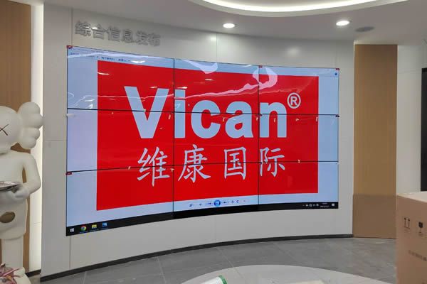 拼接屏產品怎么樣，一套拼接屏包括哪些設備