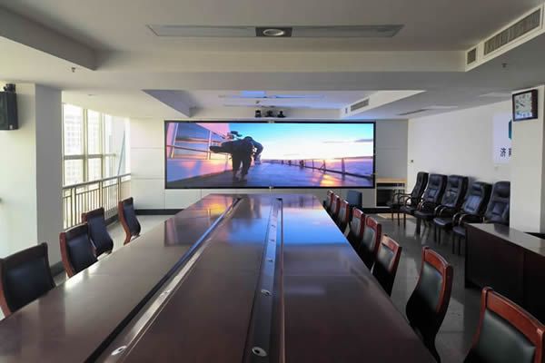 會議室使用多大尺寸的LED屏合適？