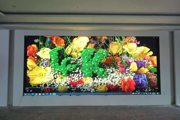 會議室使用P1.25和P1.53COB顯示屏的區別大嗎？