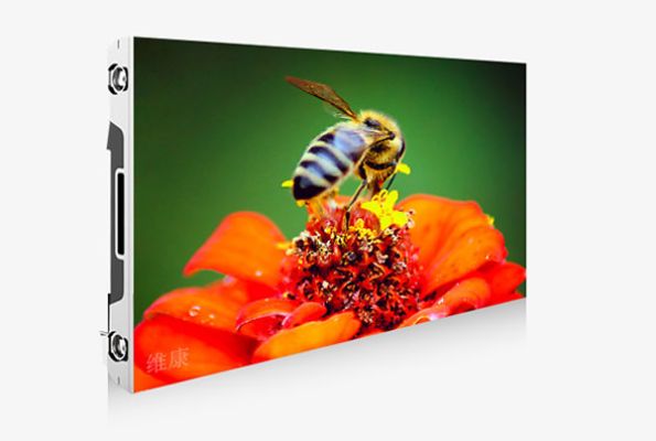 多媒體教室使用小間距LED屏好，還是會議一體機好？