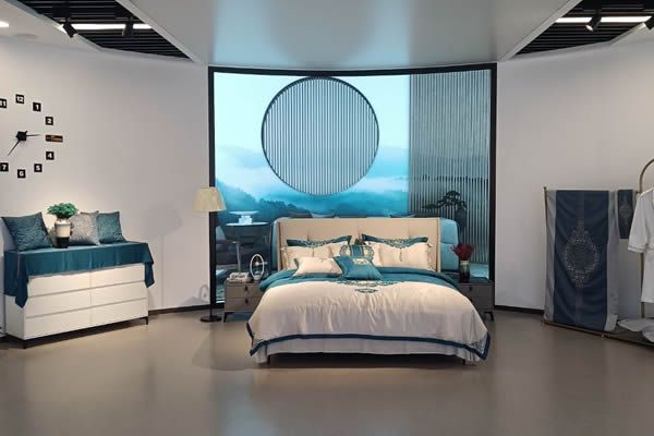 商場服裝店顯示大屏用哪種好？